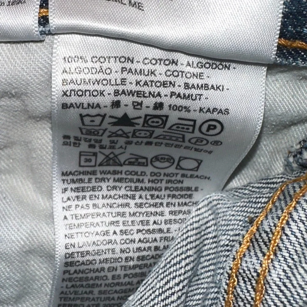 Levi's 505 Jeans Men's Size 40x32 Blue Denim Regular Fit Flat Front Straight Leg